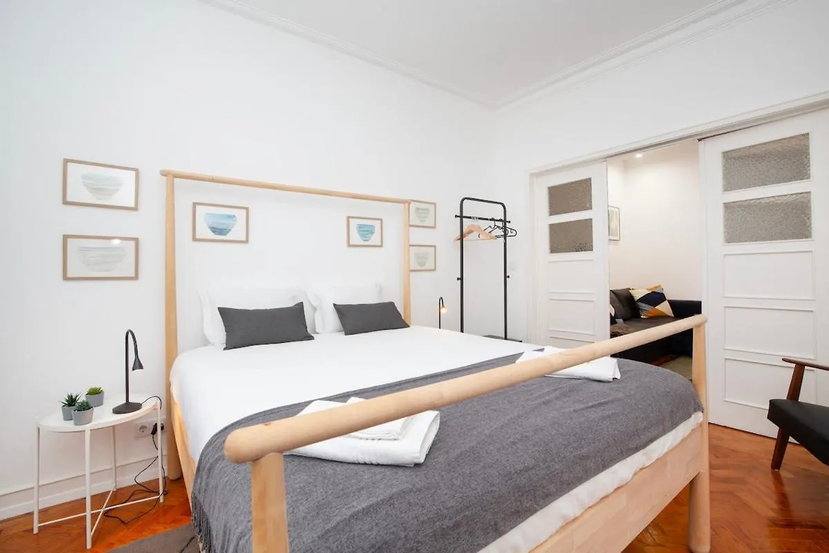 Apartment Rocados 2Bedroom Apt Lisbon