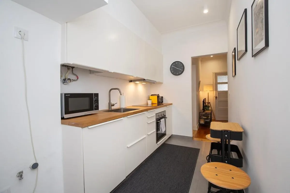 Apartment Rocados 2Bedroom Apt Lisbon