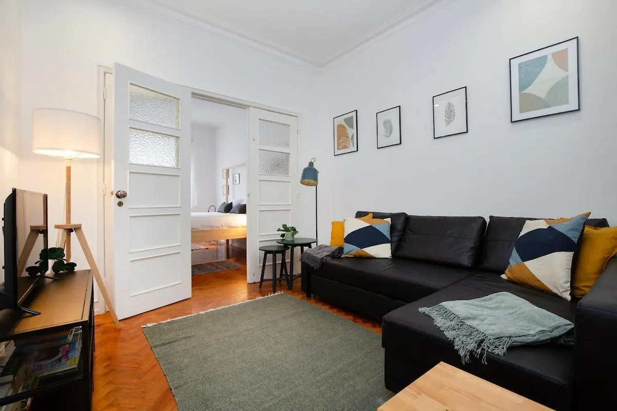 Rocados 2Bedroom Apt Lisbon Portugal